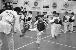 PaulaSmith_Taekwondo_03.jpg