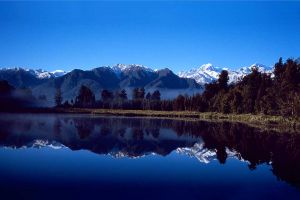 NZLake.jpg