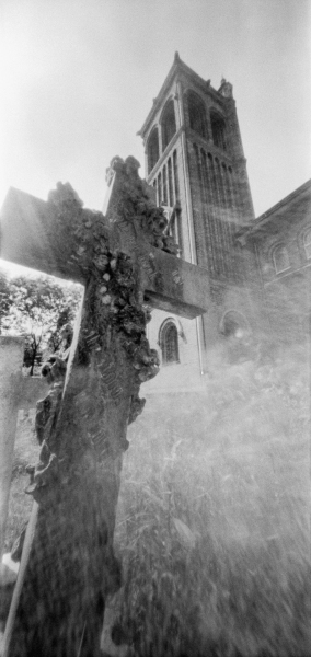 St Peters in the Forest, Ondu Pinhole
