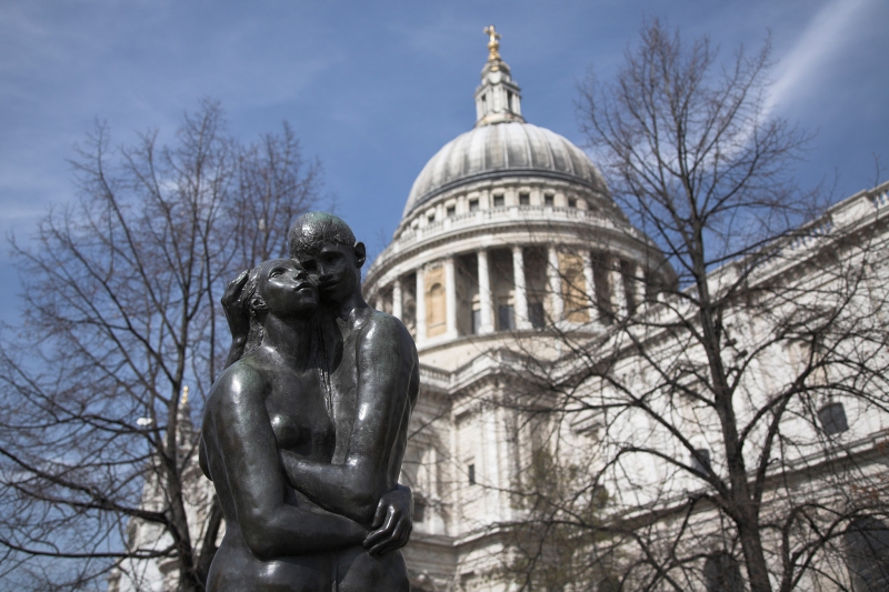 St Paul's Lovers